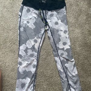 Nike crop legging